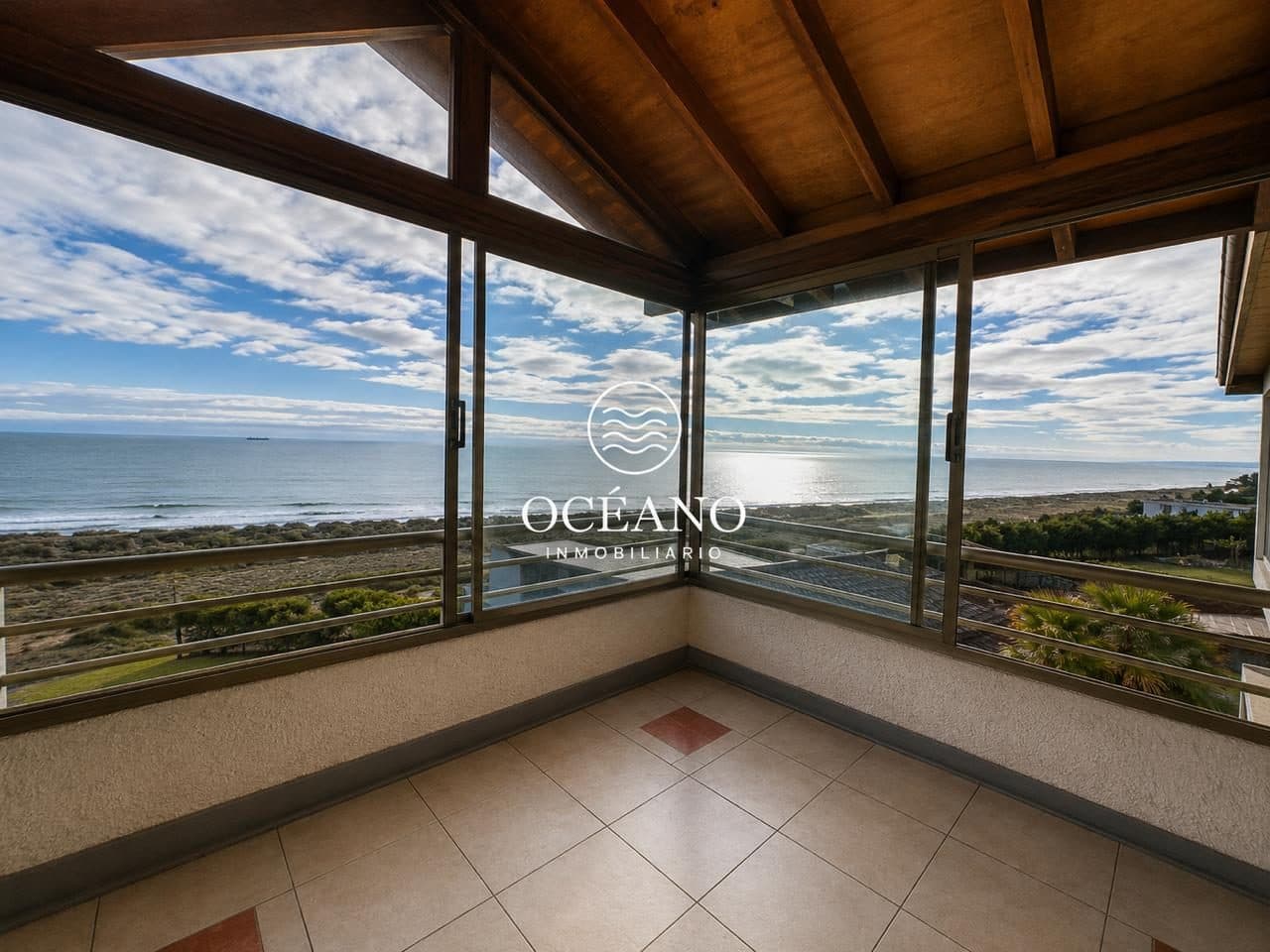Arriendo de exclusivo duplex con vista panorámica en Santo Domingo - Imagen 26