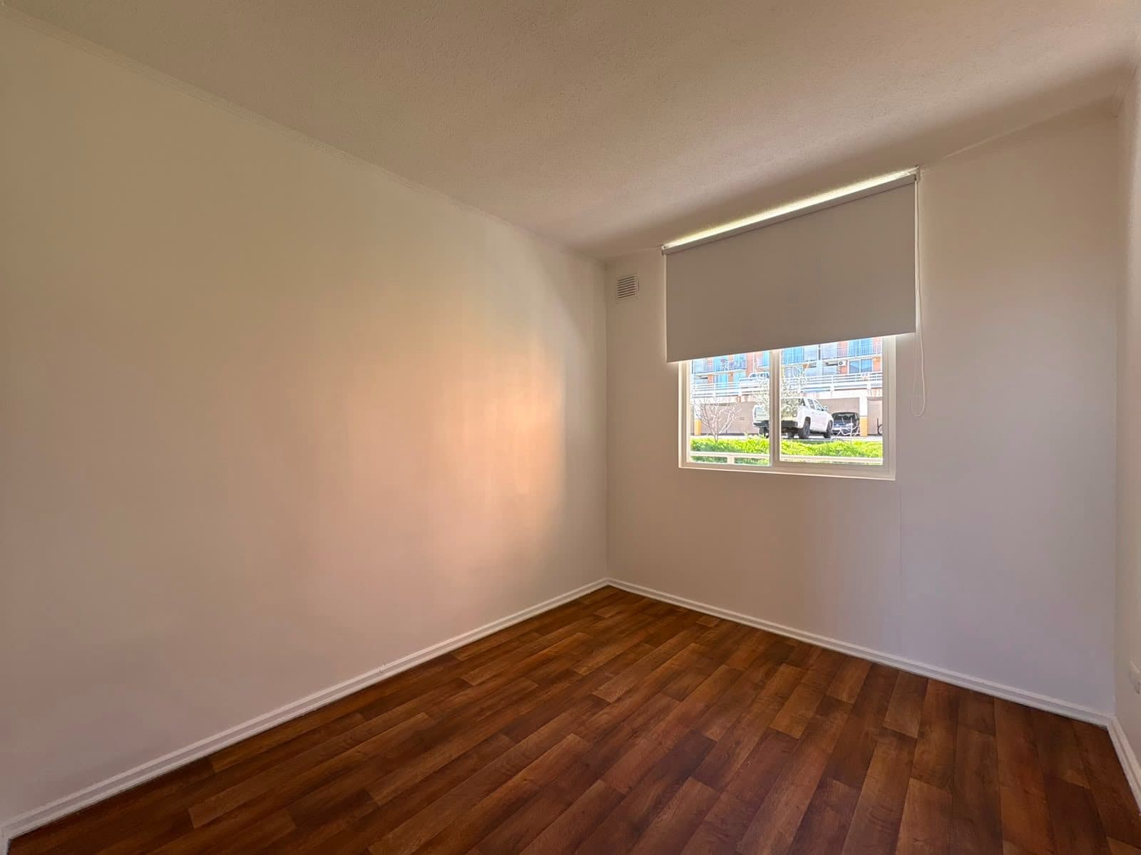 Arriendo departamento 2 dormitorios + oficina Estacionamiento Techado y Bodega - Imagen 22